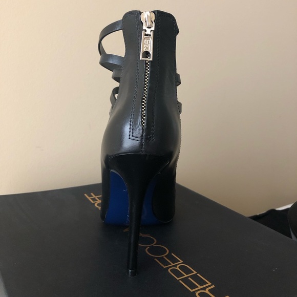 Rebecca Minkoff Mabel Caged Bootie - Picture 7 of 8